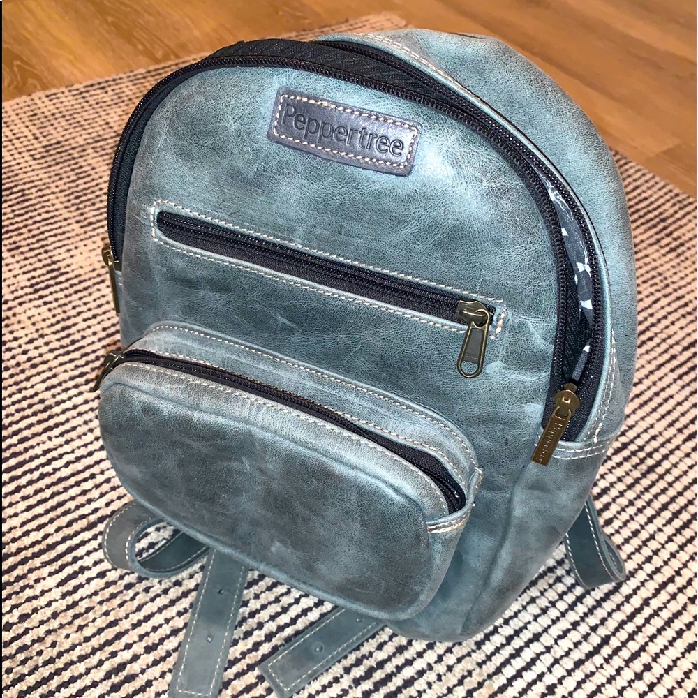 Small Leather Blackpack